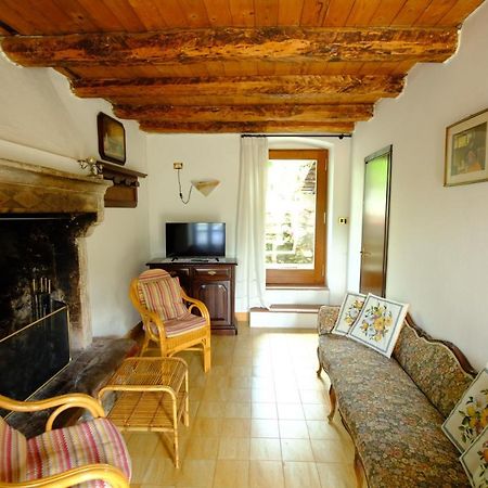 Dimora Dei Baccoli Villa Peschiera del Garda Luaran gambar
