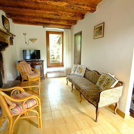 Dimora Dei Baccoli Villa Peschiera del Garda Luaran gambar
