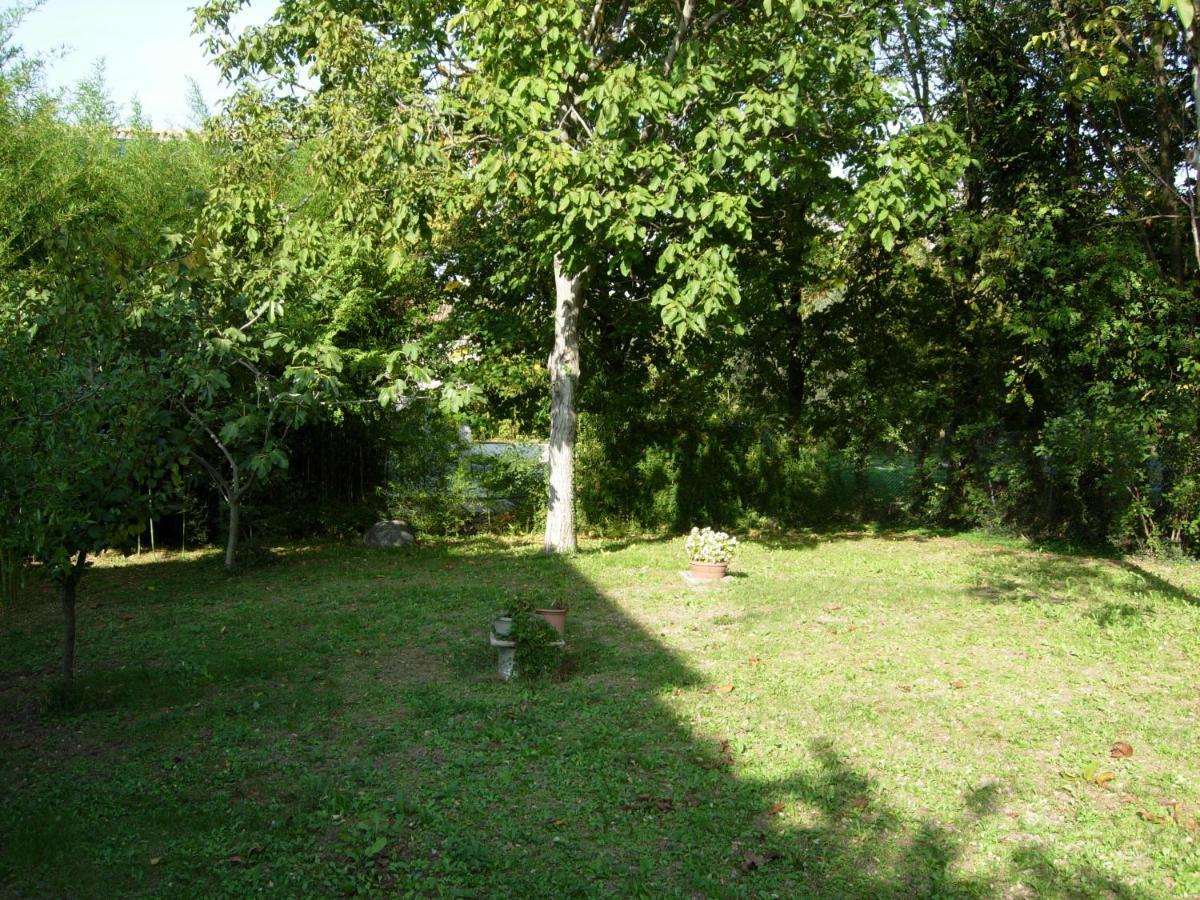 Dimora Dei Baccoli Villa Peschiera del Garda Luaran gambar