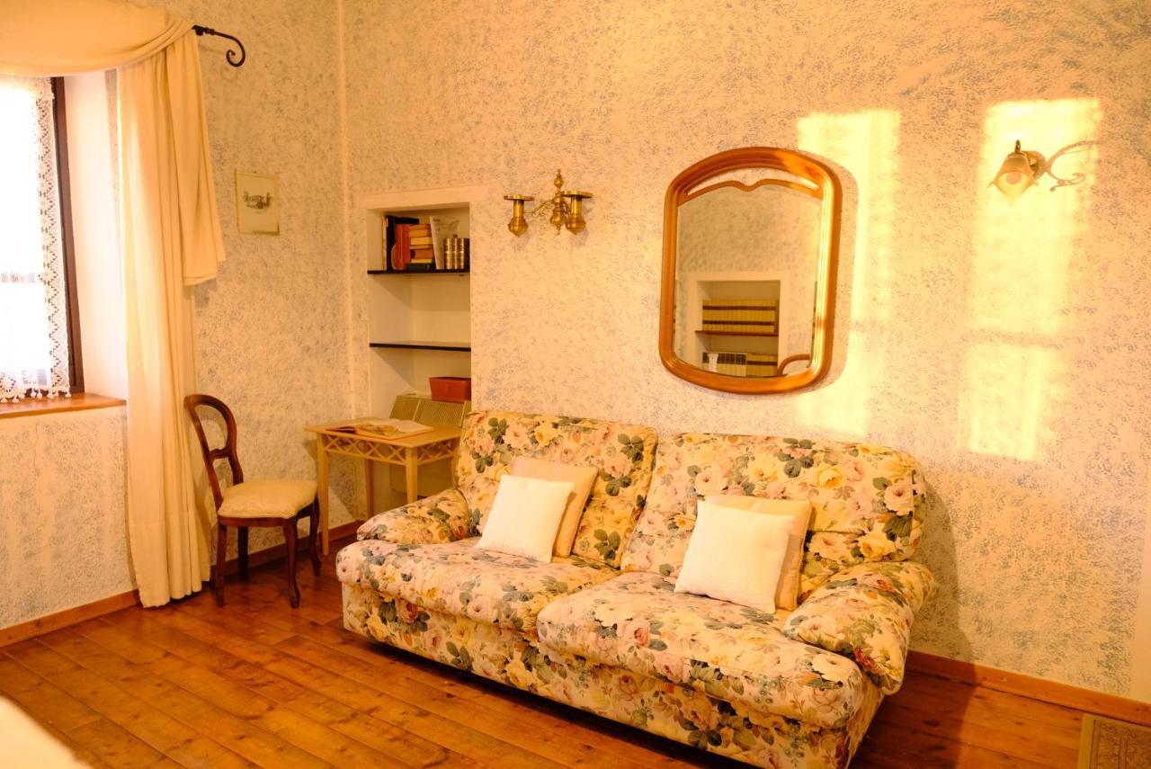 Dimora Dei Baccoli Villa Peschiera del Garda Luaran gambar