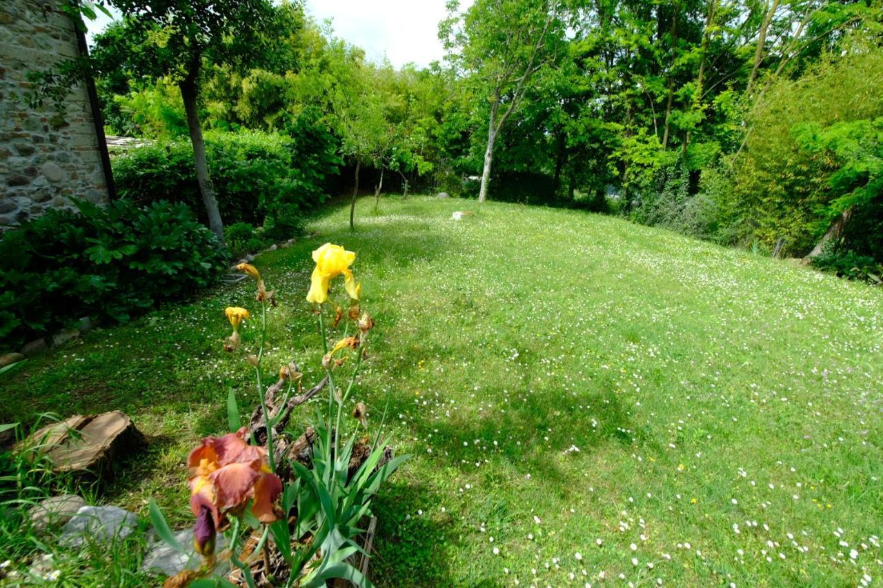 Dimora Dei Baccoli Villa Peschiera del Garda Luaran gambar